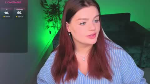 Snapshot of dany_stay chatting on July 15, 9:47 am dany_stay online show from July 15, 9:47 am