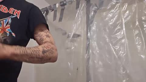 Snapshot of danydevil chatting on February 9, 4:27 am danydevil online show from February 9, 4:27 am