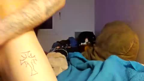 Snapshot of danydevil chatting on March 10, 6:29 am danydevil online show from March 10, 6:29 am