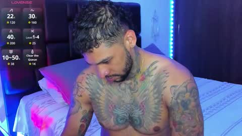 Snapshot of danyfitguy_ chatting on March 12, 11:11 pm danyfitguy_ online show from March 12, 11:11 pm