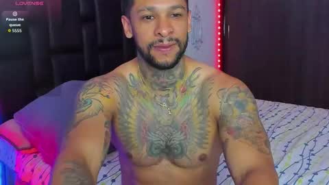 Snapshot of danyfitguy_ chatting on March 16, 11:20 pm danyfitguy_ online show from March 16, 11:20 pm