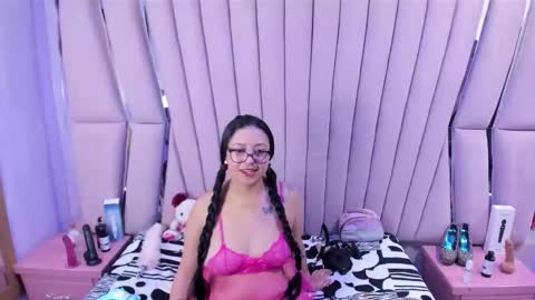 DanySwet online show from March 7, 9:45 pm