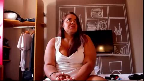 daphaineex online show from February 26, 1:30 pm