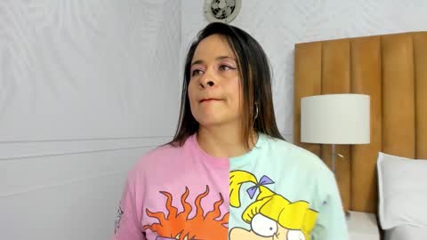 Snapshot of daphne81_ chatting on February 20, 8:39 am Daphne online show from February 20, 8:39 am