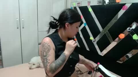 Snapshot of daphne877046 chatting on April 5, 4:09 am daphne877046 online show from April 5, 4:09 am