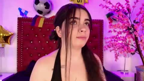 Daphne  online show from July 17, 11:39 am