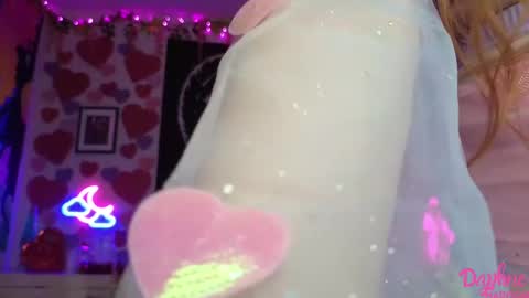 Daphne Madison online show from February 14, 8:59 pm