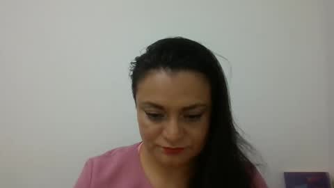 dapnne online show from January 24, 6:46 pm