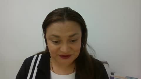 dapnne online show from December 2, 4:46 pm