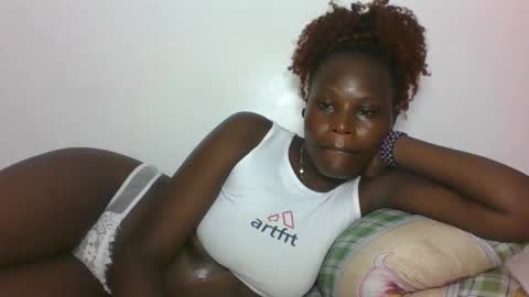 ESTHER online show from December 17, 7:53 pm