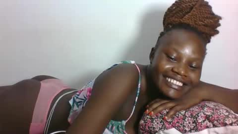 ESTHER online show from February 28, 6:31 pm