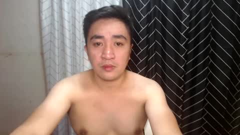 Snapshot of darby1992 chatting on February 17, 2:26 pm Rob online show from February 17, 2:26 pm