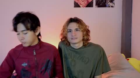 darcy_and_stolas online show from November 13, 4:33 am