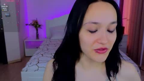 Snapshot of darcyblackwood chatting on May 6, 1:25 am Darcy online show from May 6, 1:25 am