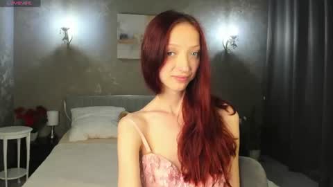 Snapshot of daria_j chatting on July 29, 3:59 am Daria J online show from July 29, 3:59 am