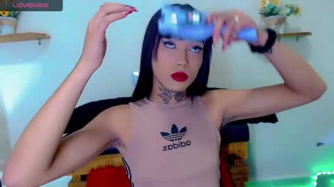 Snapshot of darianna_atehortua chatting on February 24, 9:57 pm Dary online show from February 24, 9:57 pm