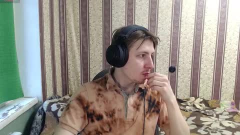 darienlarge online show from November 26, 10:27 am