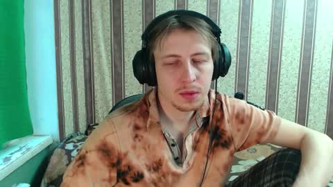 darienlarge online show from November 27, 10:39 am