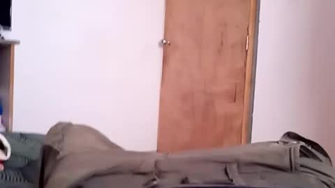 Snapshot of dario1127 chatting on March 23, 2:10 pm dario1127 online show from March 23, 2:10 pm