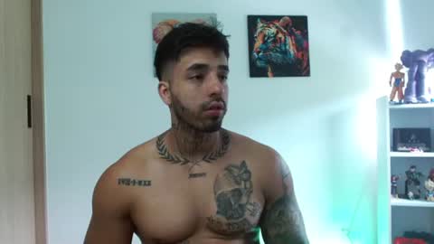 Darius Phoenix  online show from July 22, 4:10 pm
