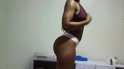 Snapshot of dark_desireone chatting on April 11, 10:08 am jabergal online show from April 11, 10:08 am