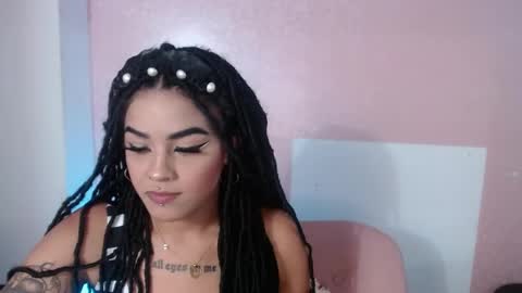 dark_flama online show from March 20, 10:58 pm