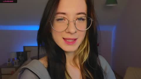 Lola online show from December 21, 10:06 am