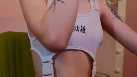 Lola online show from February 23, 12:48 pm