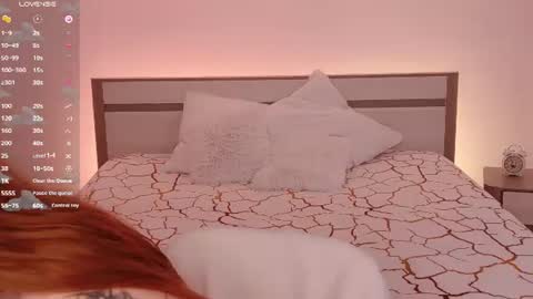 Snapshot of dark_lola_ chatting on June 15, 2:36 am Lola online show from June 15, 2:36 am