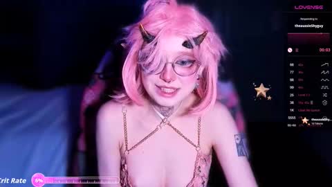 Snapshot of dark_lucious chatting on March 21, 5:05 pm Lucious Foijieh online show from March 21, 5:05 pm