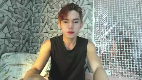 Snapshot of dark_lustxox chatting on April 1, 11:00 am dark_lustxox online show from April 1, 11:00 am