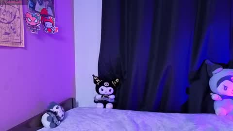 dark_nina__ online show from March 18, 3:53 am