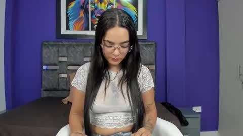 dark_seduccion online show from March 26, 8:03 pm