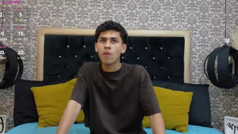 dark_sultan online show from March 3, 8:04 pm