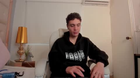 dark_sun333 online show from October 5, 8:51 pm