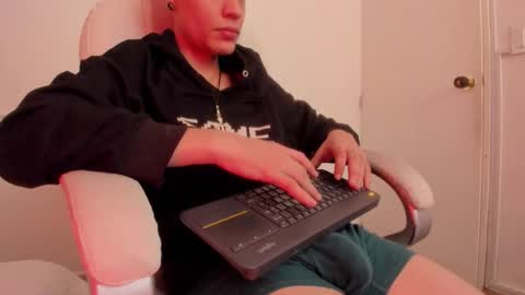 dark_sun333 online show from November 2, 9:06 pm