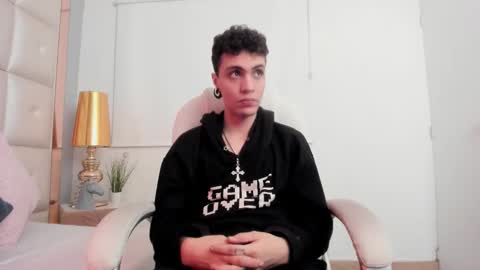 dark_sun333 online show from November 21, 11:14 pm