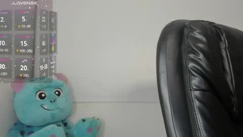 Snapshot of darkboy26_ chatting on June 16, 12:35 am Blake online show from June 16, 12:35 am