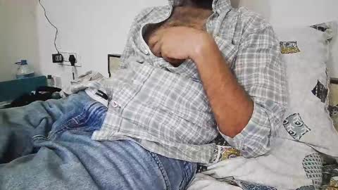 just a guy online show from March 17, 5:49 pm