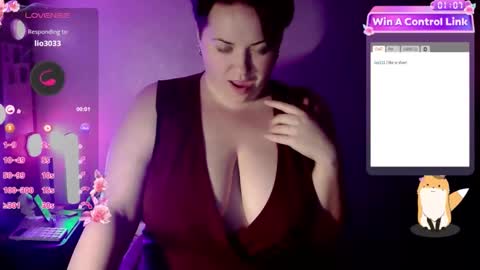 DarkCherryVelvet online show from April 8, 10:43 pm