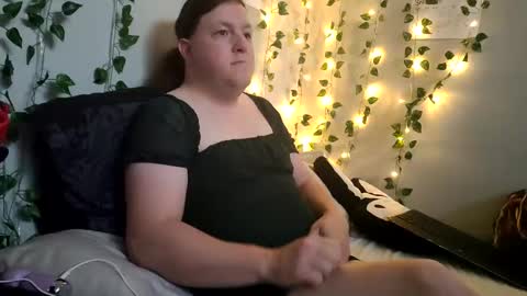 Snapshot of darkestdesire91 chatting on October 20, 8:09 pm darkestdesire91 online show from October 20, 8:09 pm