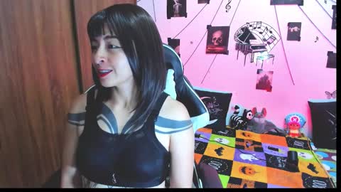 Hi Im Yuri  independent modelhelp me get my 111 hands upuwu online show from November 27, 7:27 pm