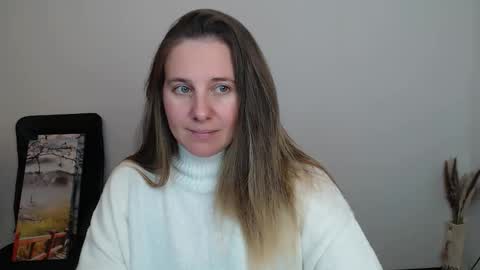 Snapshot of darklure_ chatting on October 19, 1:34 pm Anna online show from October 19, 1:34 pm