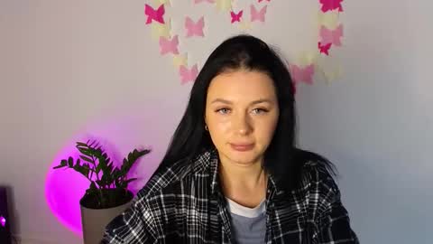 Snapshot of darkmichelle chatting on November 6, 1:12 pm DarkMichelle online show from November 6, 1:12 pm