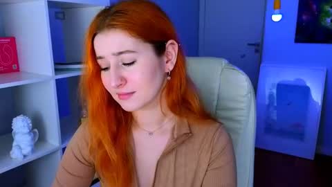 darkmoon____ online show from December 22, 4:15 pm