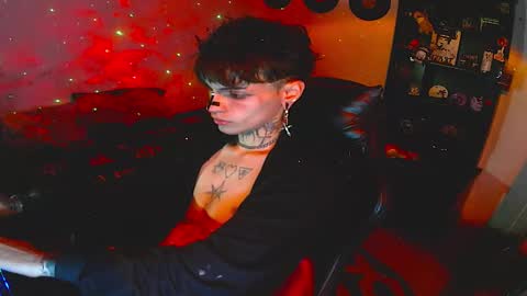   online show from October 20, 7:20 am