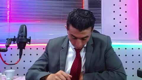 DARKO0717 online show from April 27, 12:14 pm