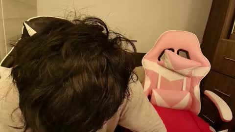 darkpleasuress online show from November 2, 5:43 am