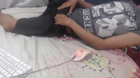 darkr_ider online show from April 11, 3:33 am