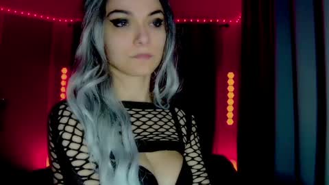 Snapshot of darkskullmistress chatting on May 2, 4:06 am roseredgoddess online show from May 2, 4:06 am